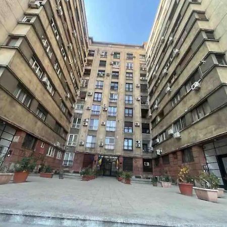 Amazing Location In The City Center Bukarest Exterior foto