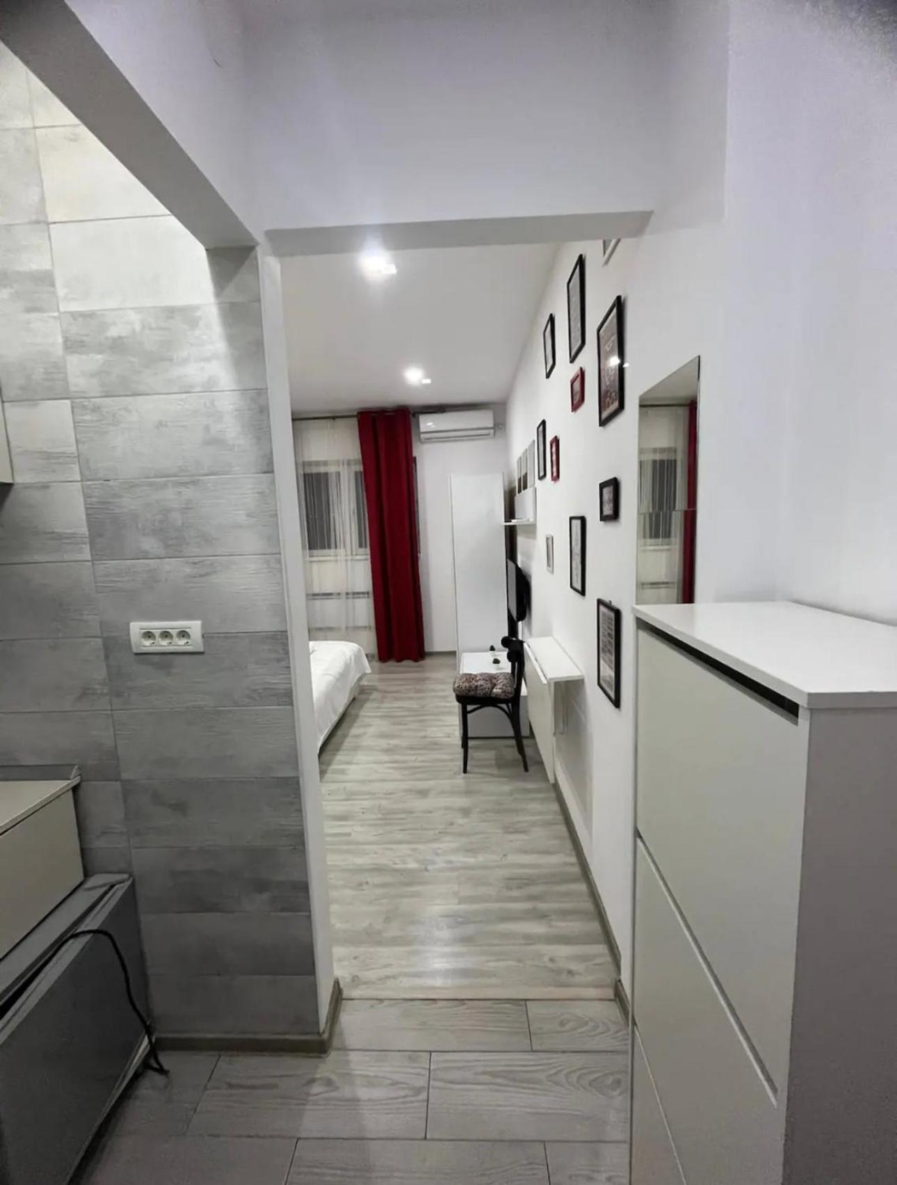 Amazing Location In The City Center Bukarest Exterior foto